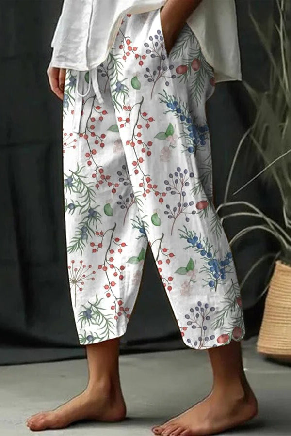 Fitted, loose-fitting pants