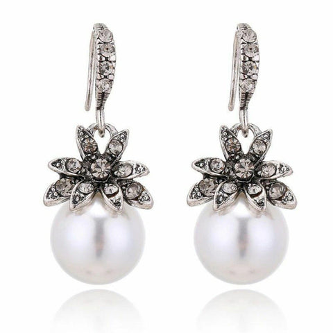 Delicate Artisan Pearl Earring