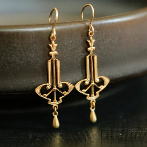 Stunning Earring for Daily Wear
