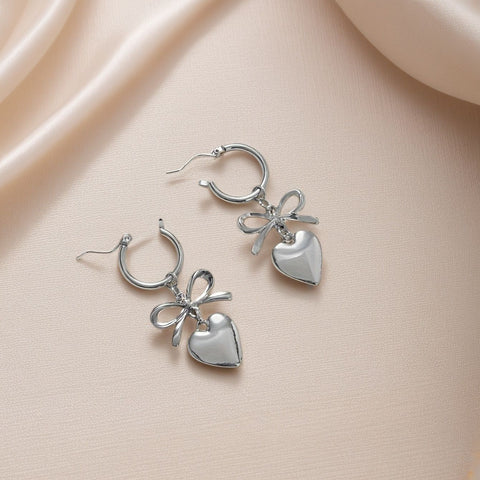 Charming Earring for Any Occasion