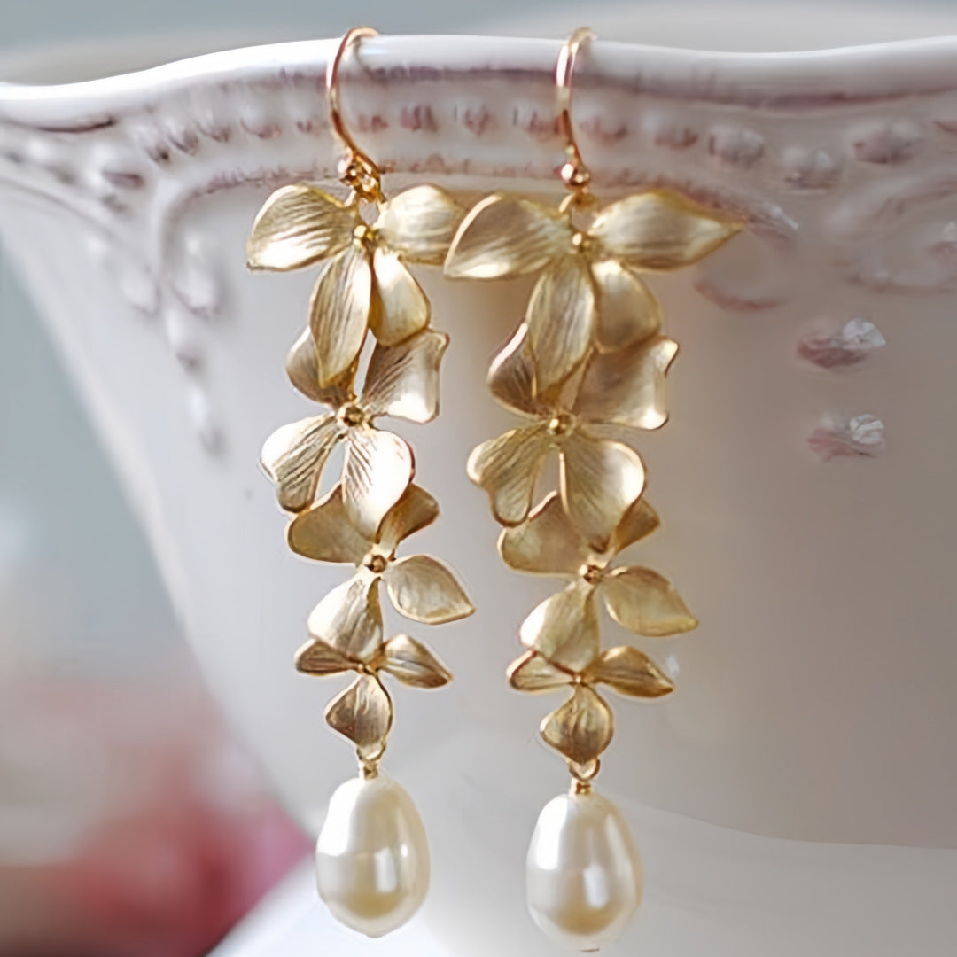 Romantic Pearl Earring for Special Moments