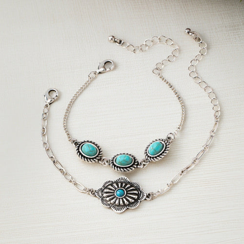 Beautiful Set with Unique Style